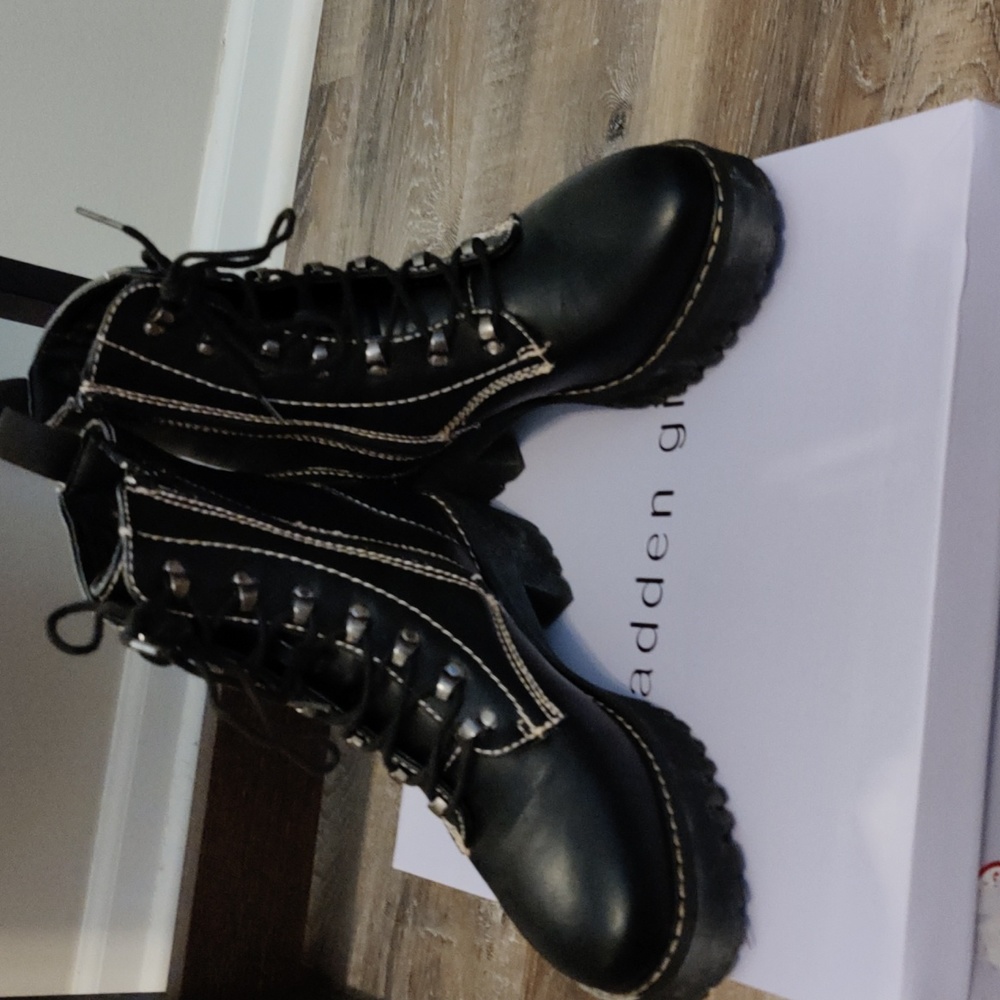 Madden Girl boots